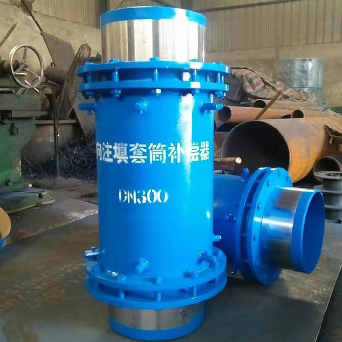 套筒补偿器根据客户的需要和使用环境进行制造的.jpg