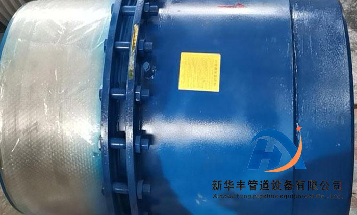 套筒补偿器新密封材料和密封结构的应用.jpg