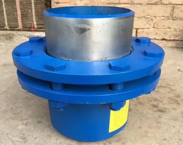 旋转补偿器在热力管道中发挥着作用.jpg
